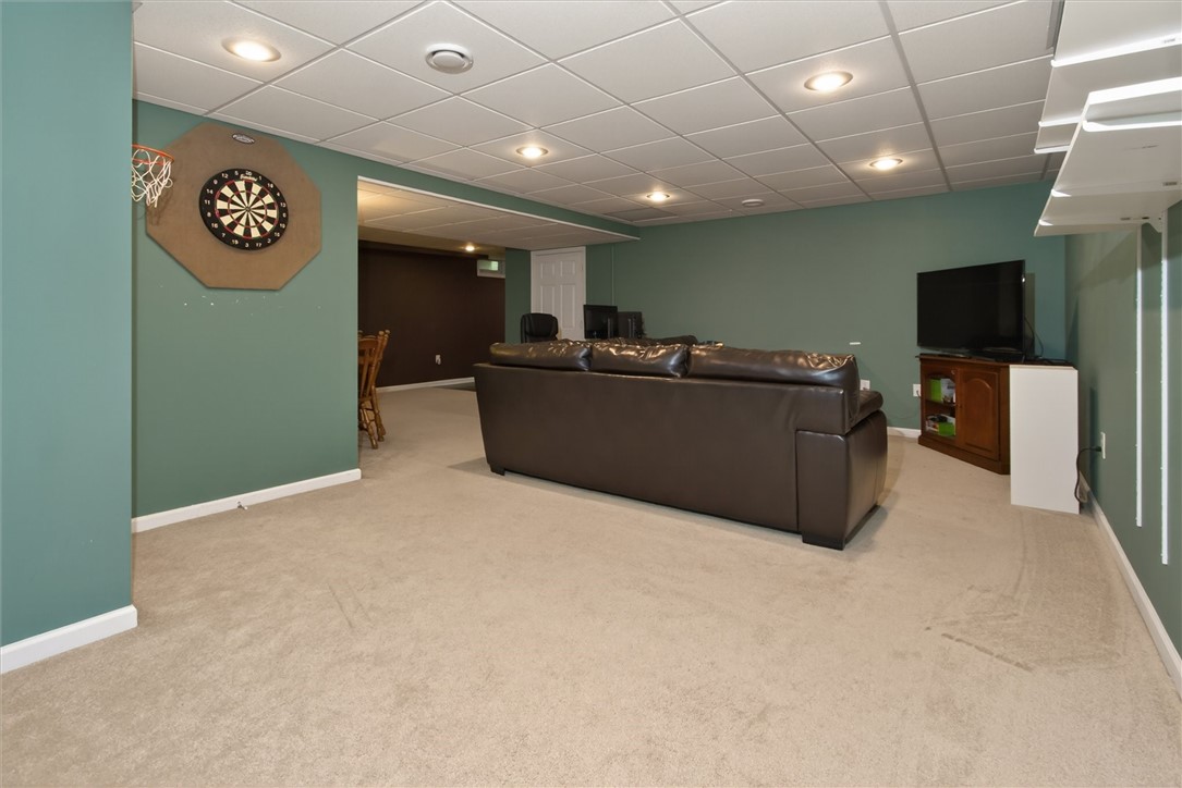 1762 Schlegel Road Webster, NY 14580 - Photo 39 of 47