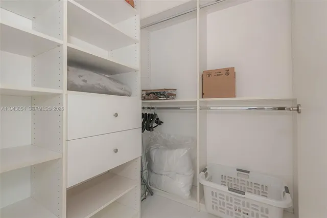 $8,500 | 200 Biscayne Blvd Way, Unit 5109, Miami, FL 33131