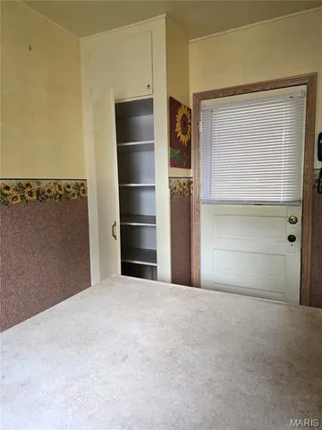 $79,900 | 2440 Iowa Street, Granite City, IL 62040