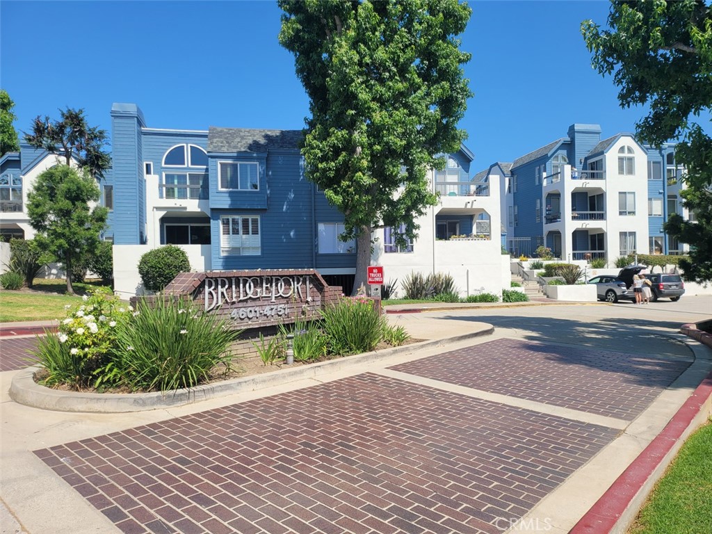 4611 East 4th St Unit 9  