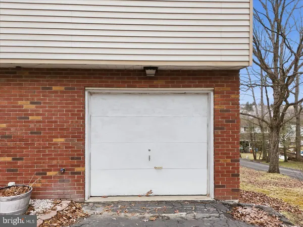 $319,900 | 523 West Laurel Street, Frackville, PA 17931