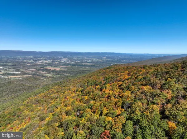 $399,000 | 213 Morrie Drive, Basye, VA 22810