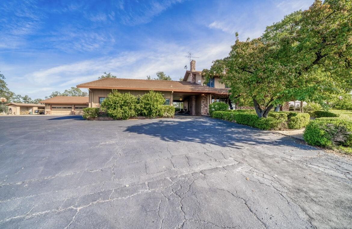 8441 Silver Bridge Road Palo Cedro, CA 96073 - Photo 5 of 84 CAA015AB-2DDC-45A2-977B-091AF0535C63
