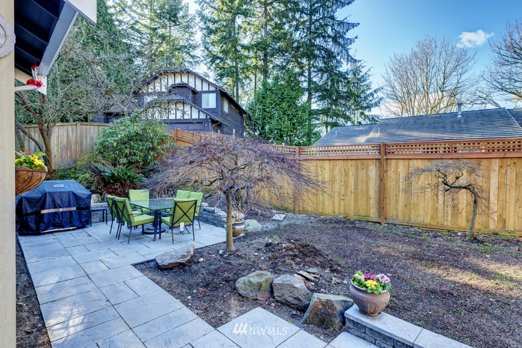 14731 104th Avenue Northeast Bothell, WA 98011 - Photo 17 of 18 Gallery Image 17