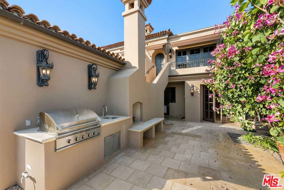 358 Woodley Road Santa Barbara, CA 93108 - Photo 27 of 45