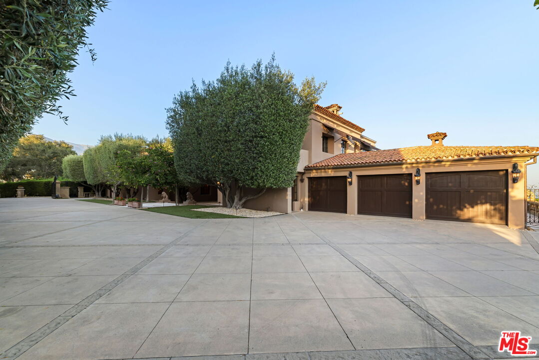 358 Woodley Road Santa Barbara, CA 93108 - Photo 40 of 45