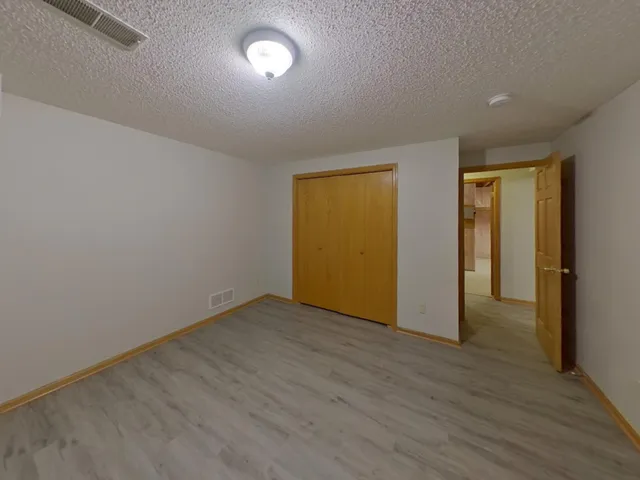 $3,199 | 19405 Baldwin Circle Northwest, Elk River, MN 55330