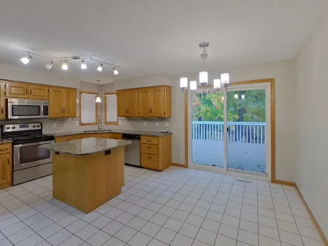 $3,199 | 19405 Baldwin Circle Northwest, Elk River, MN 55330
