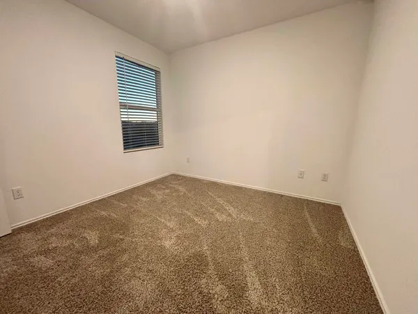 $2,100 | 176 Andross Lane, Bastrop, TX 78602