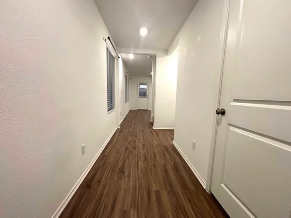 $2,100 | 176 Andross Lane, Bastrop, TX 78602