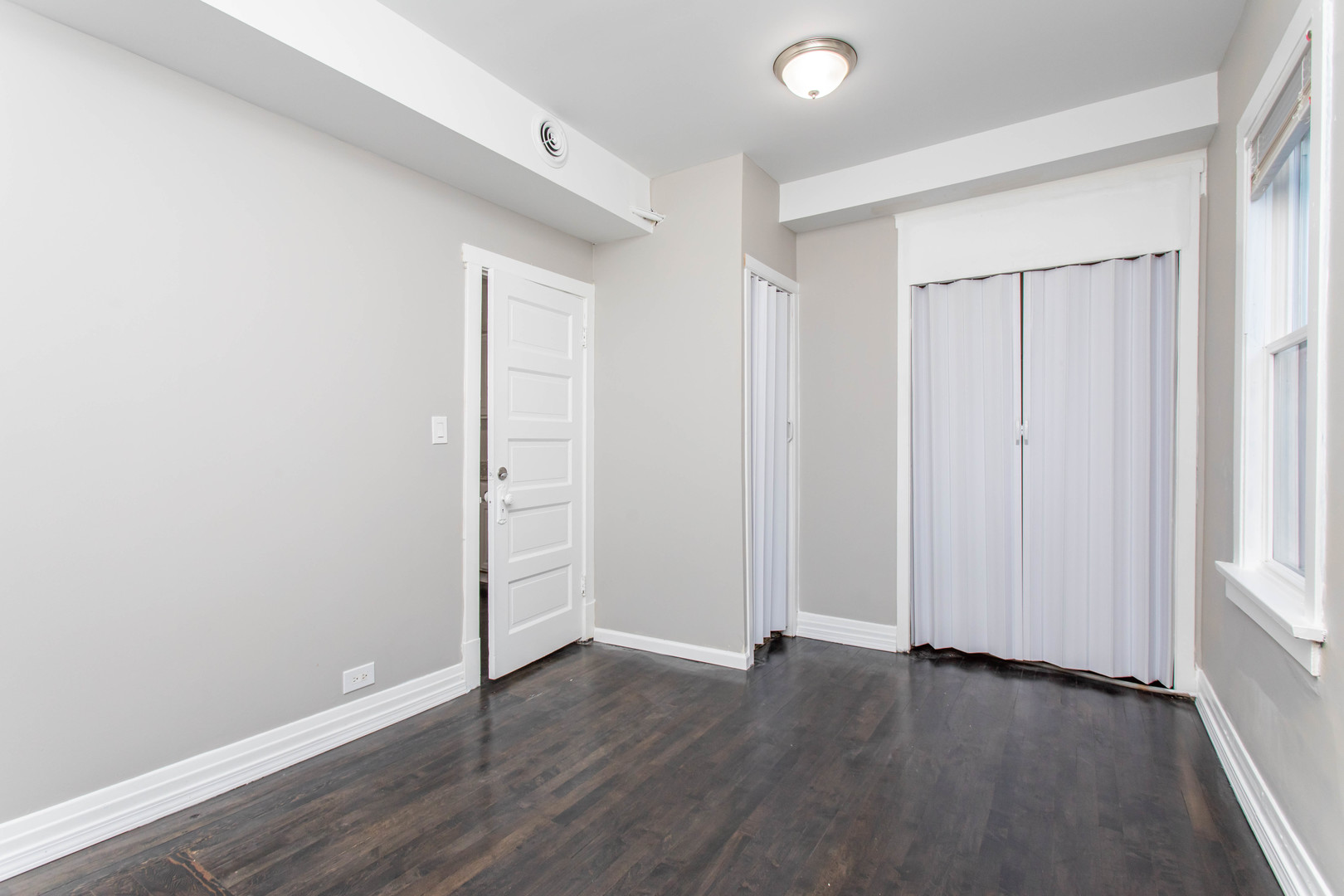 3335 North Kenneth Avenue, Unit 1 Chicago, IL 60641 - Photo 8 of 14