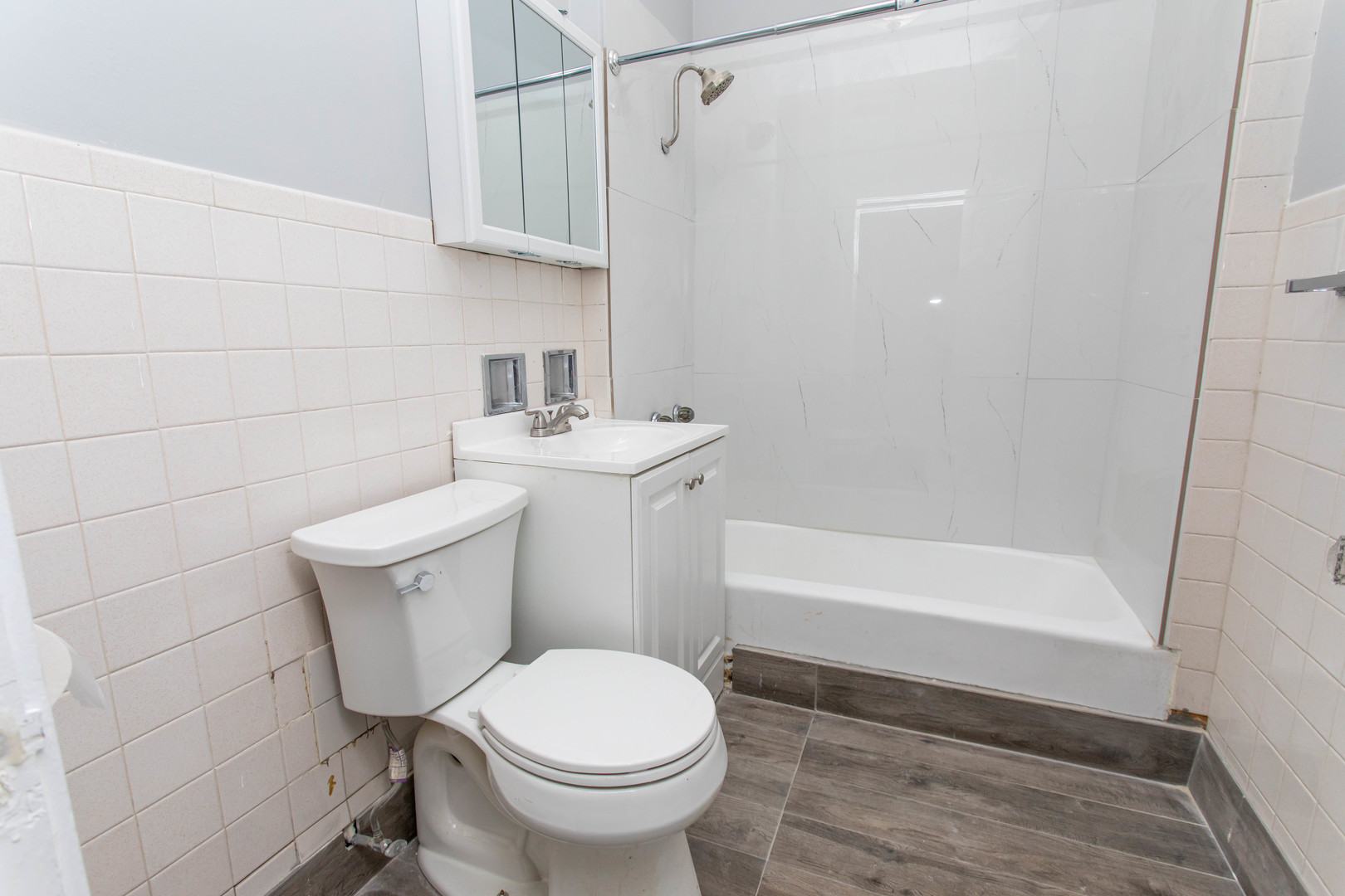 3335 North Kenneth Avenue, Unit 1 Chicago, IL 60641 - Photo 10 of 14