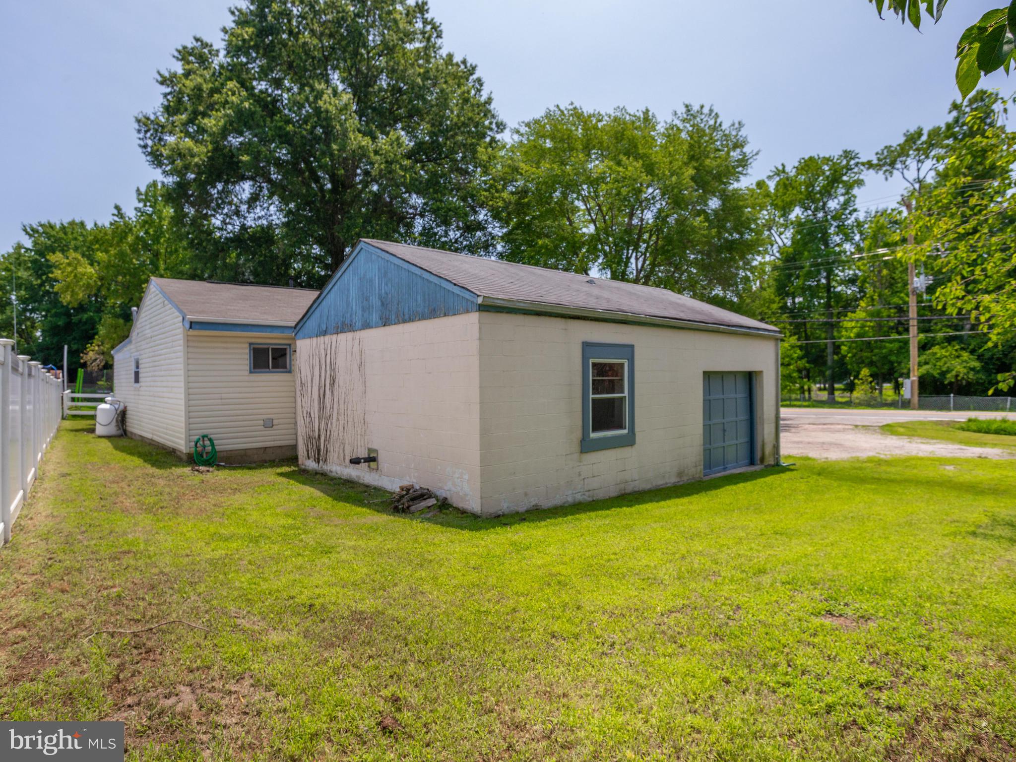 950 Mayo Road Edgewater, MD 21037 - Photo 45 of 46 Oversized 1 car garage with dream workshop