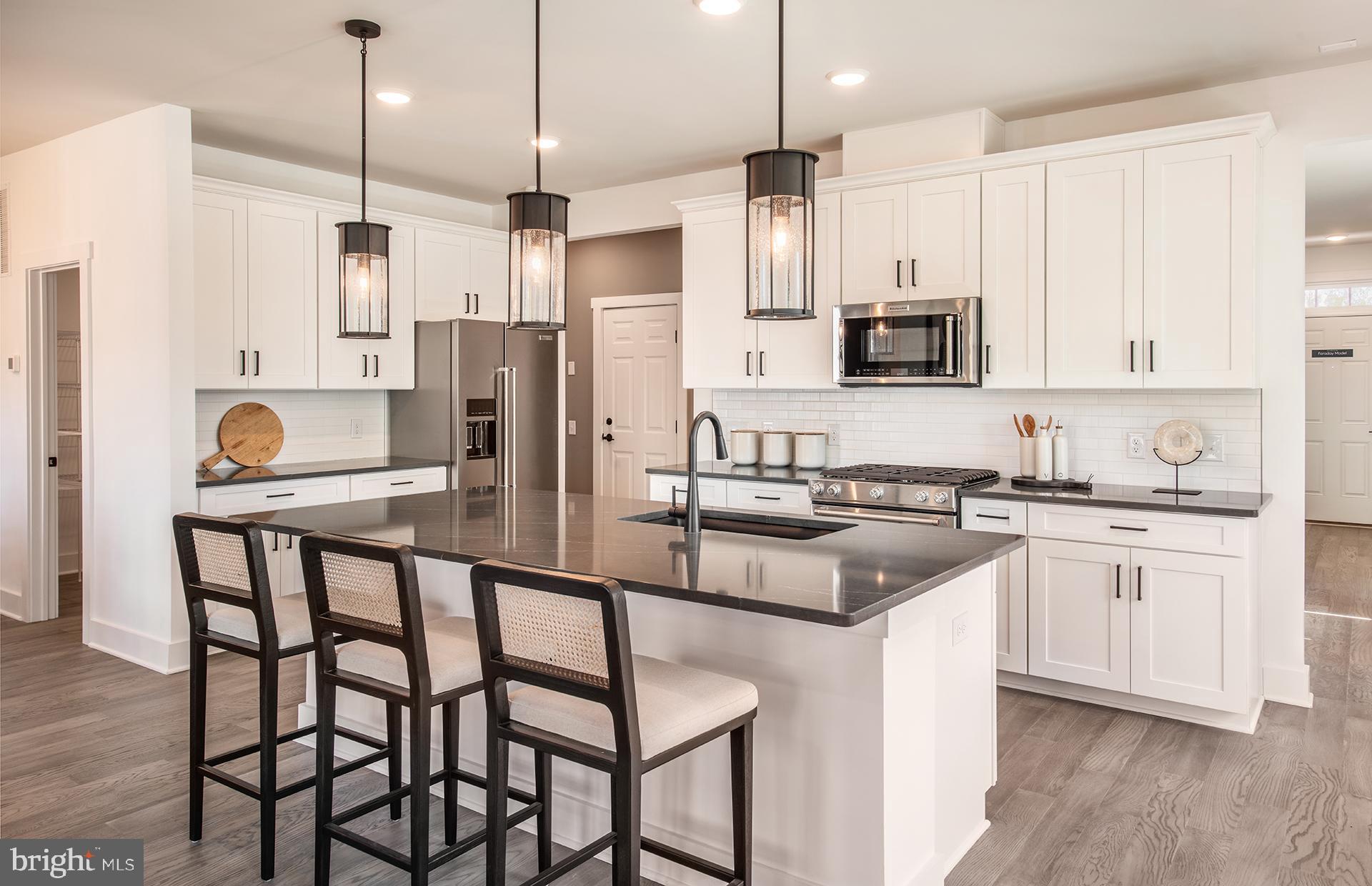 5005 Quartermaster Lane Jamison, PA 18929 - Photo 6 of 14 Kitchen