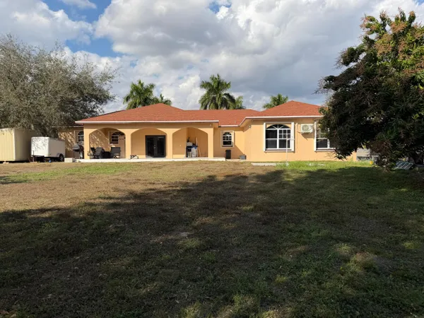$1,450,000 | 435 East A Road East, LaBelle, FL 33935