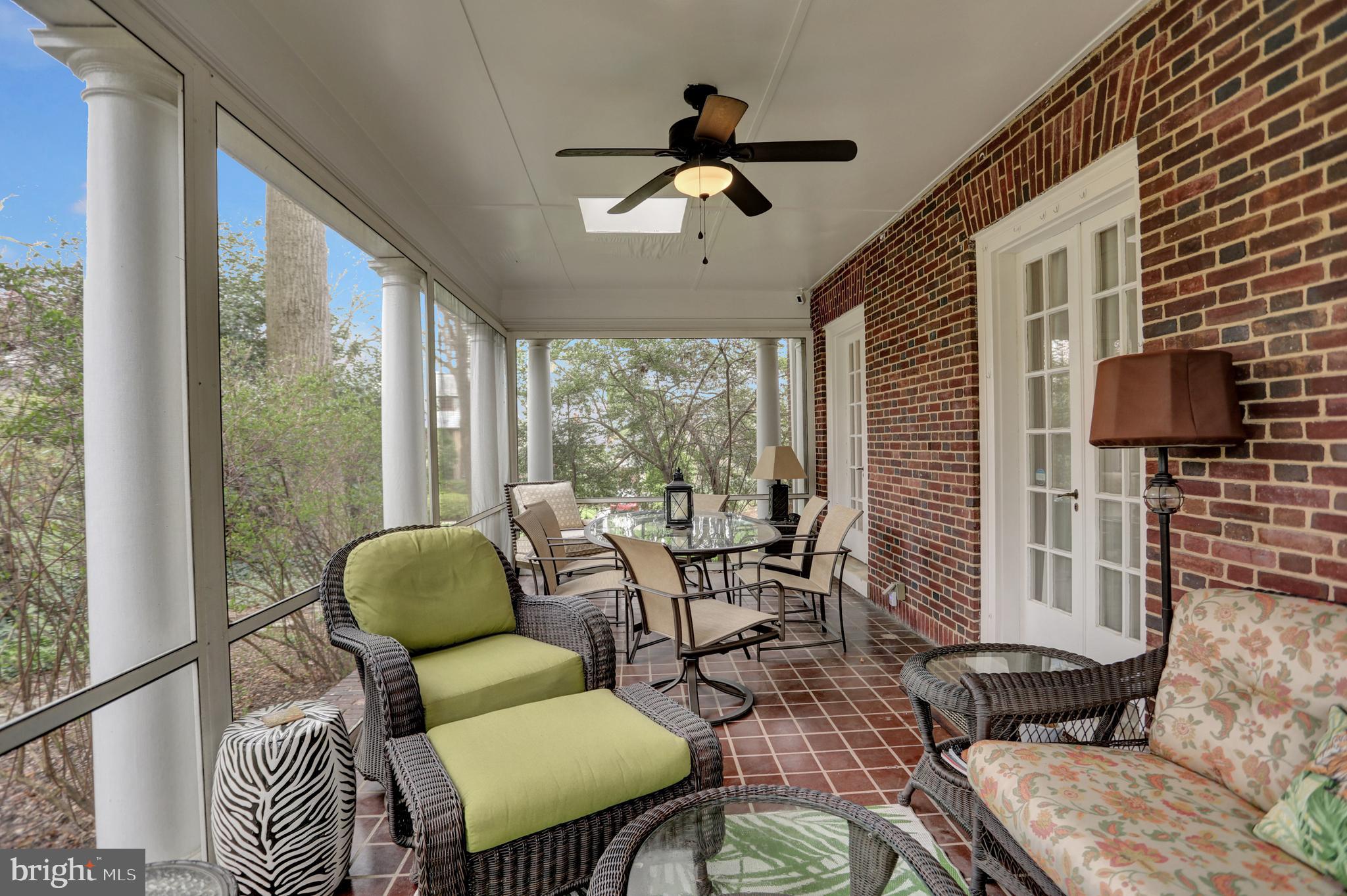 214 Northway Baltimore, MD 21218 - Photo 19 of 50 Screened Porch