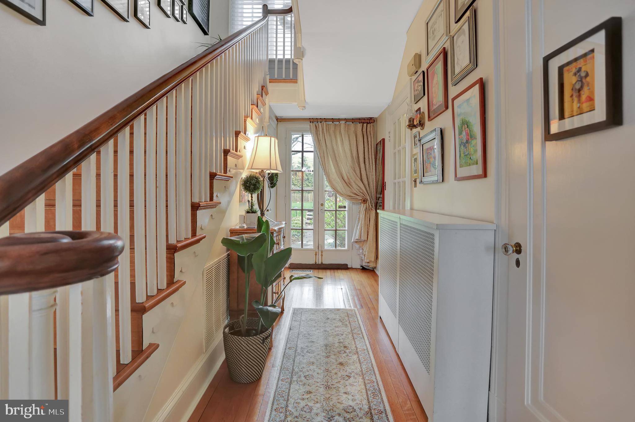 214 Northway Baltimore, MD 21218 - Photo 48 of 50 Hallway viewed from Front Door