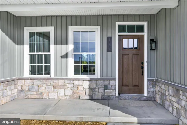 $484,900 | 4 Rolling Meadow Road, Lebanon, PA 17046