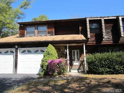 5 Cavalier Court Ridge, NY 11961 - Photo 1 of 1 Gallery Image 1