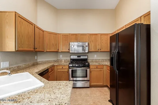 $2,100 | 8182 West Pontiac Drive, Peoria, AZ 85382