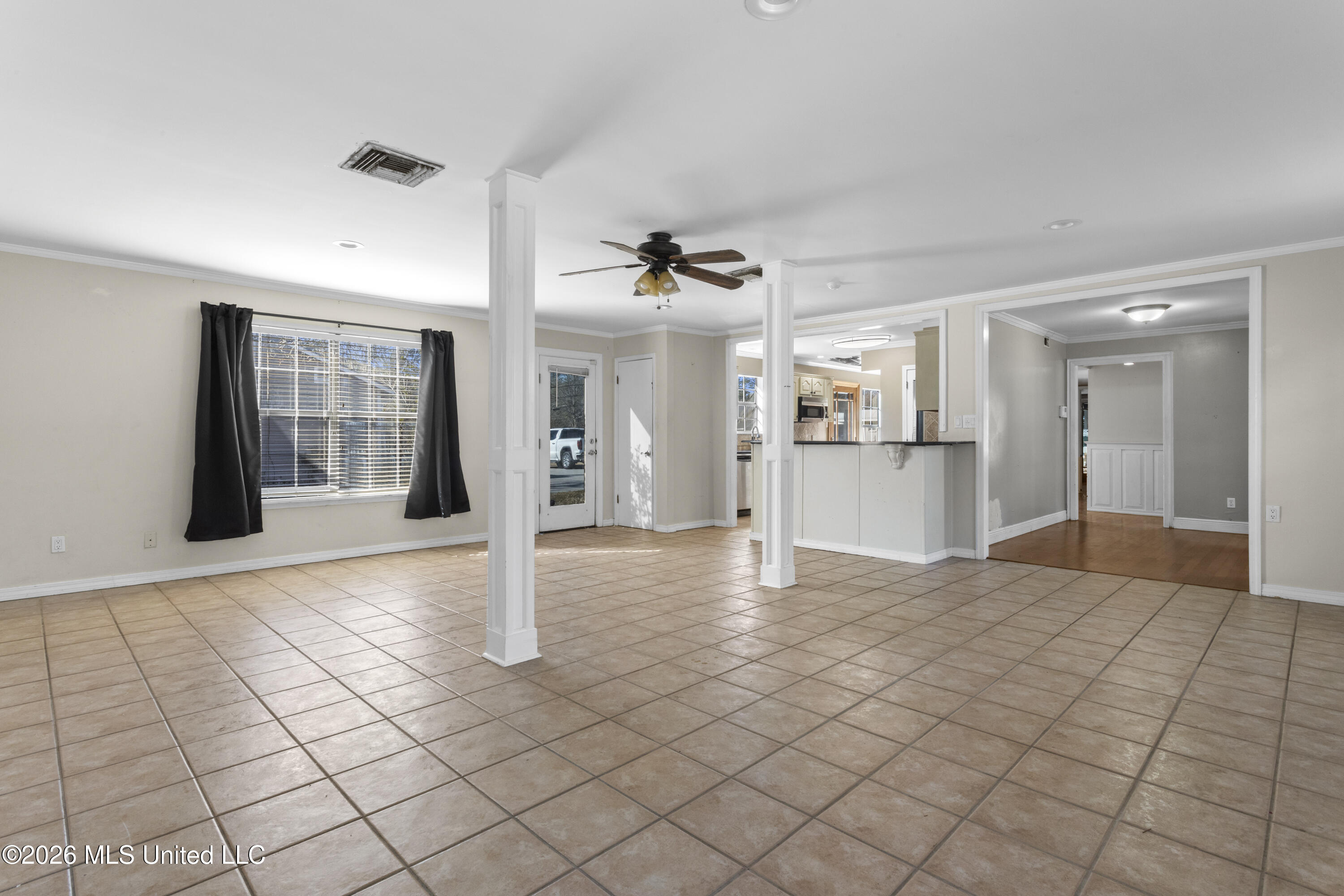 5109 Courthouse Road Gulfport, MS 39507 - Photo 4 of 23 0009