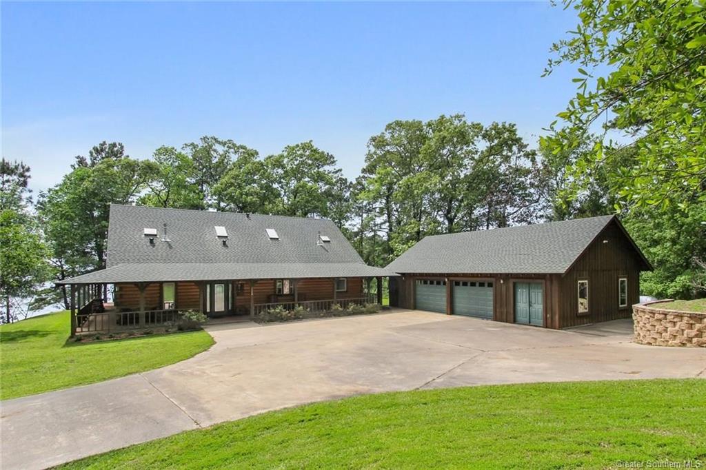1886 Queens Road Many, LA 71449 - Photo 1 of 53 Gallery Image 1
