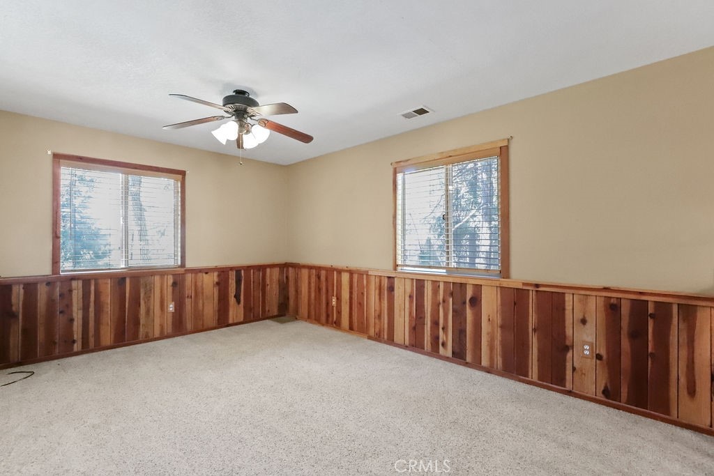 21645 Jobs Peak Road Cedarpines Park, CA 92322 - Photo 22 of 72 open room top level