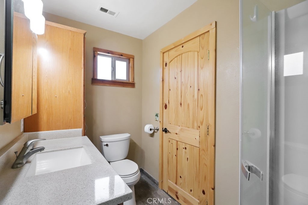 21645 Jobs Peak Road Cedarpines Park, CA 92322 - Photo 39 of 72