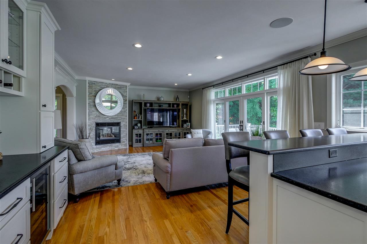 88 King Road Bedford, NH 03110 - Photo 12 of 40