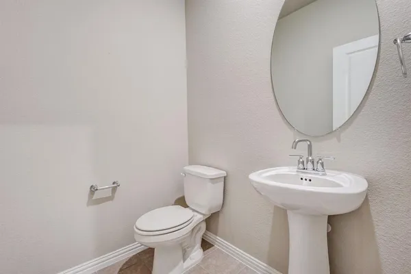 $2,300 | 208 Fieldstone Drive, Melissa, TX 75454