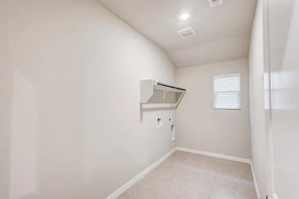 $2,300 | 208 Fieldstone Drive, Melissa, TX 75454