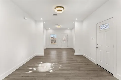 $199,000 | 7638 Lady Gray Street, New Orleans, LA 70127