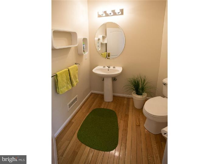51 Hope Road Holland, PA 18966 - Photo 7 of 22 Half Bath