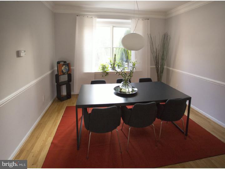 51 Hope Road Holland, PA 18966 - Photo 9 of 22 Dining Room