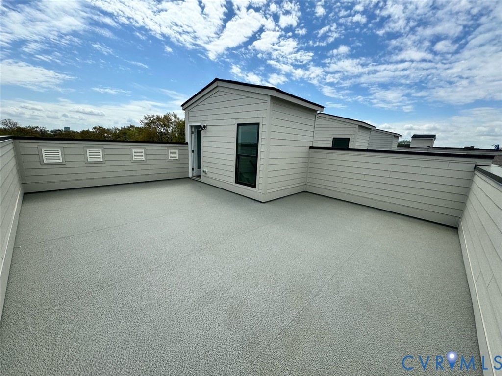 1512 West Moore Street, Unit B Richmond, VA 23220 - Photo 10 of 34 View of patio / terrace