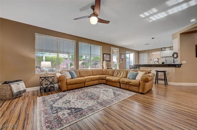 $739,000 | 215 Sawtelle Street, Henderson, NV 89074