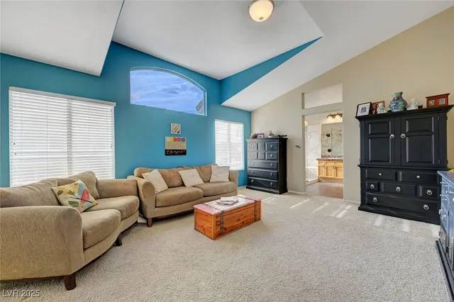 $739,000 | 215 Sawtelle Street, Henderson, NV 89074