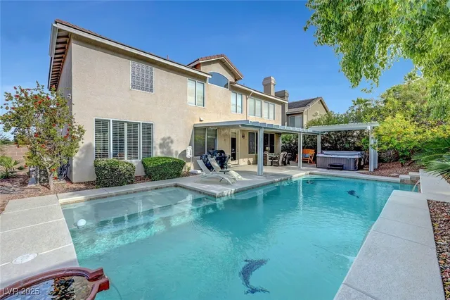 $739,000 | 215 Sawtelle Street, Henderson, NV 89074