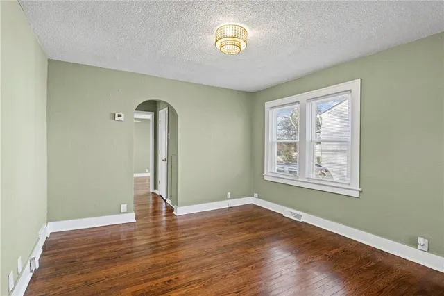 $249,000 | 5940 Nall Avenue, Mission, KS 66202