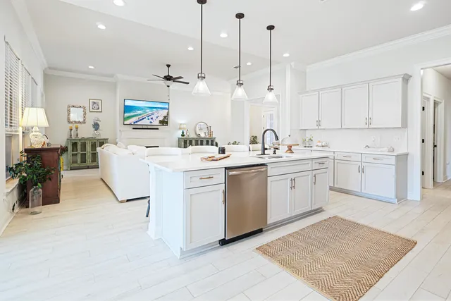 $575,000 | 198 Blaze Boulevard, Freeport, FL 32439