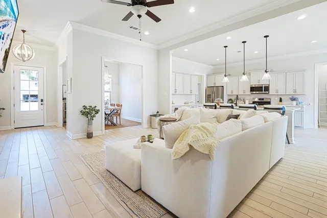 $575,000 | 198 Blaze Boulevard, Freeport, FL 32439