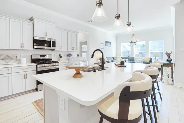 $575,000 | 198 Blaze Boulevard, Freeport, FL 32439