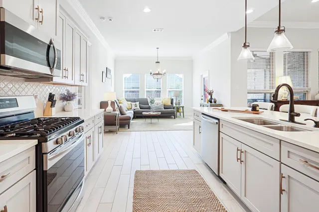 $575,000 | 198 Blaze Boulevard, Freeport, FL 32439