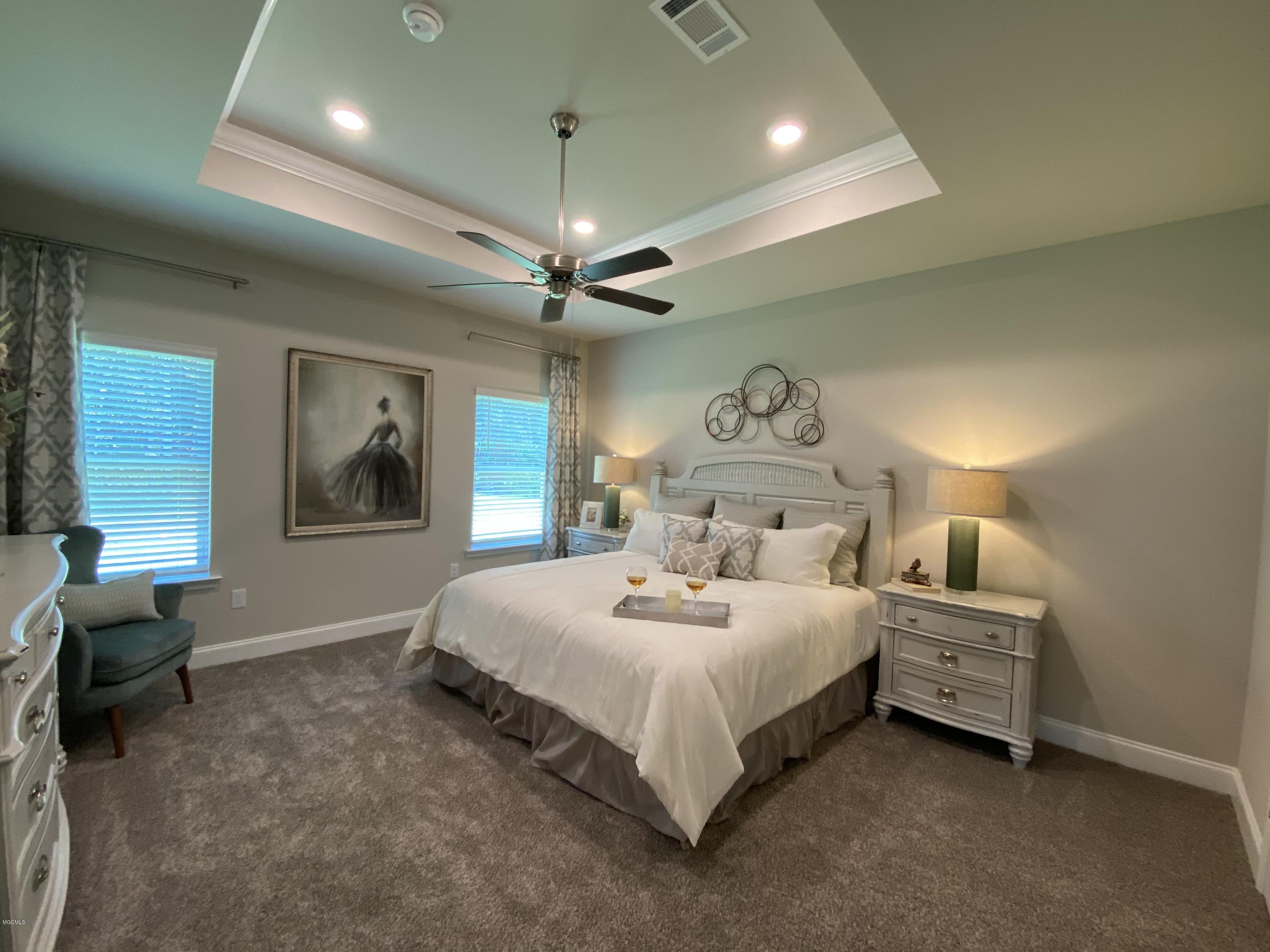 11217 Shorecrest Road Biloxi, MS 39532 - Photo 16 of 27 Destin 1st Suite