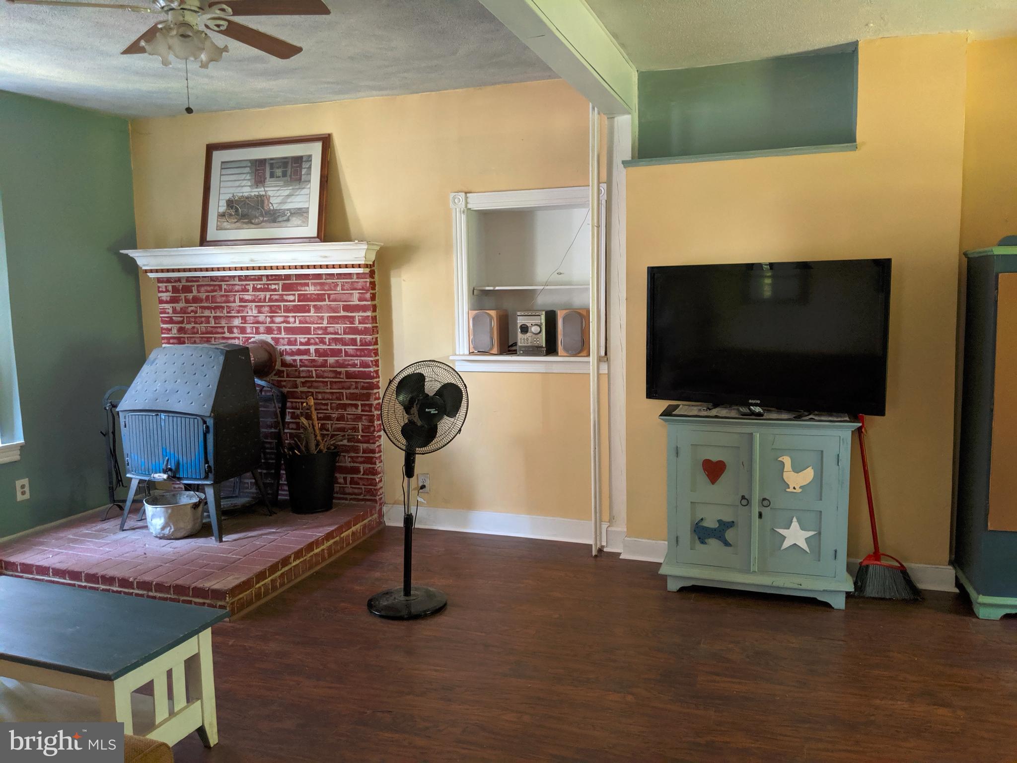 103 Delaware Avenue Ridley Park, PA 19078 - Photo 5 of 25 Gallery Image 5
