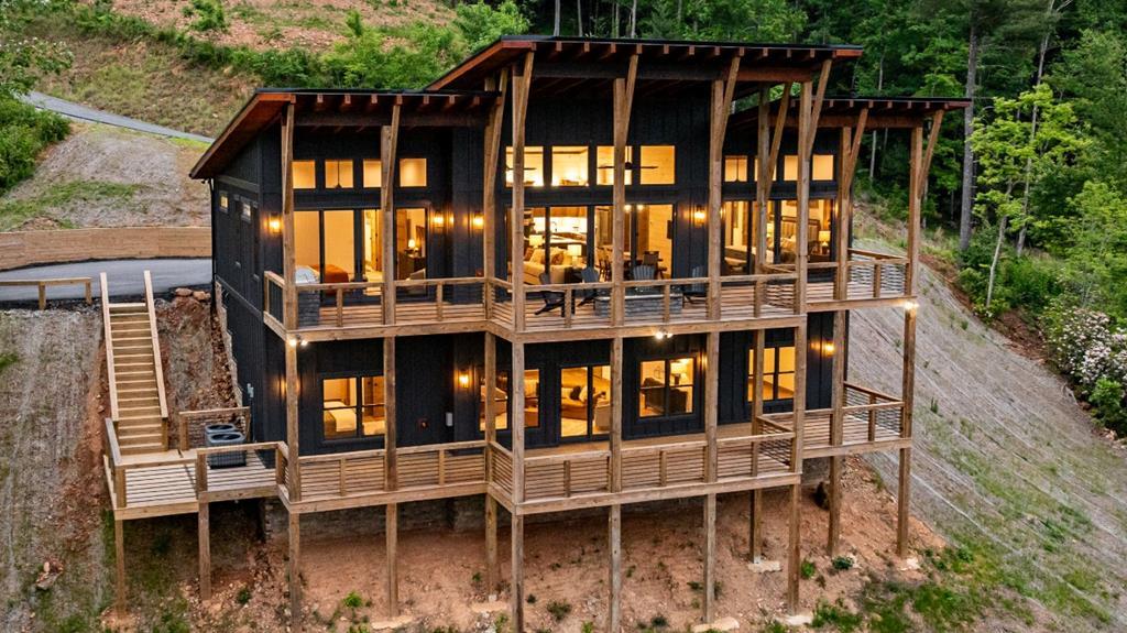 17 Rich Mountain Cherry Log, GA 30522 - Photo 11 of 57 a view of house with a swimming pool
