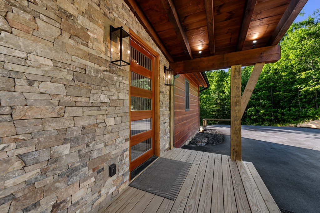 17 Rich Mountain Cherry Log, GA 30522 - Photo 30 of 57 a view of a balcony with wooden floor