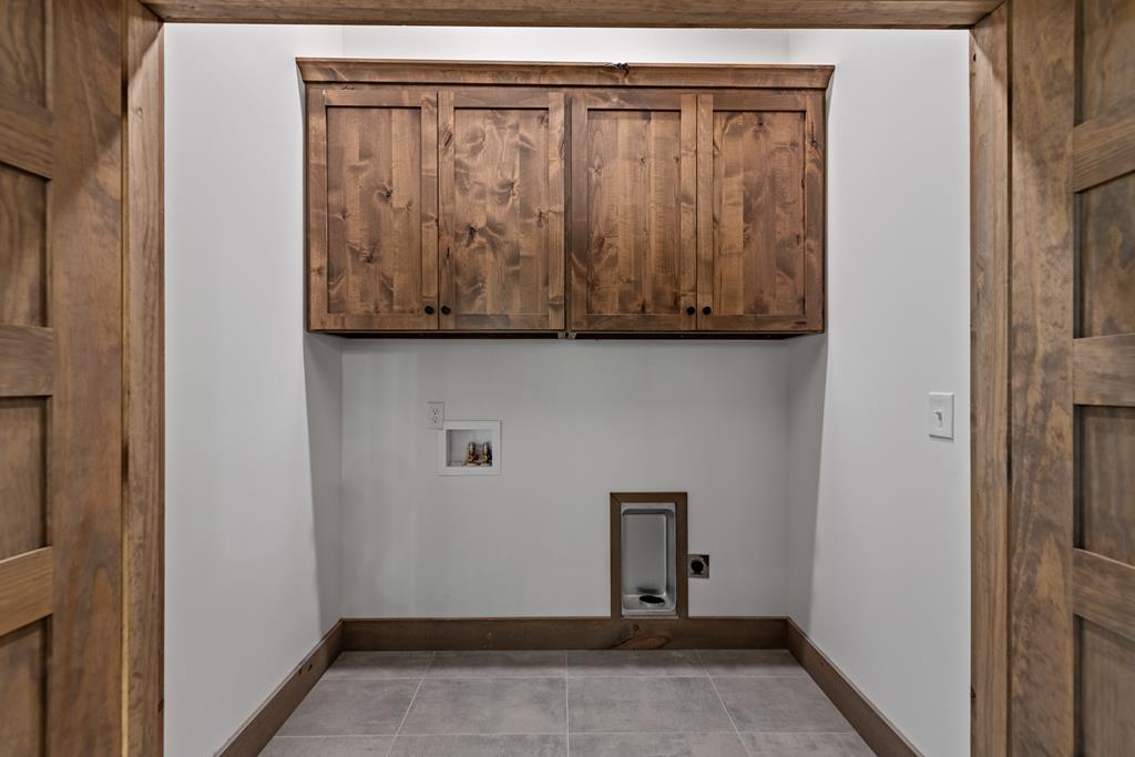 17 Rich Mountain Cherry Log, GA 30522 - Photo 40 of 57 a view of front door