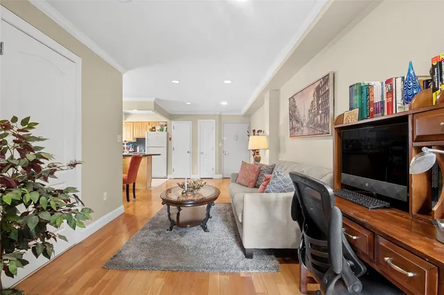 $449,000 | 83-71 116th Street, Unit 4D | Kew Gardens