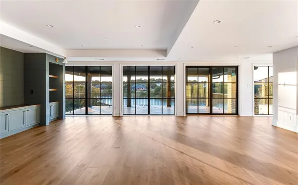 $4,250,000 | 3111 Lake Creek Drive, Highland Village, TX 75077